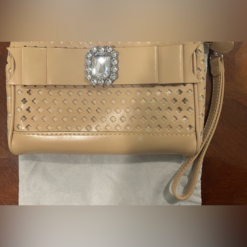 My Flat in London Nude Picnique Zip Pouch Crossbody